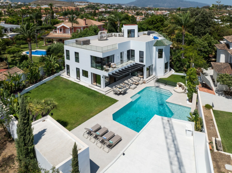 Aerial view of the villa and private grounds in Bel Air, Estepona