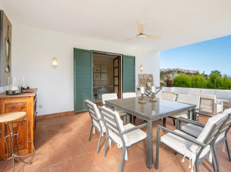 Open terrace with outdoor dining space