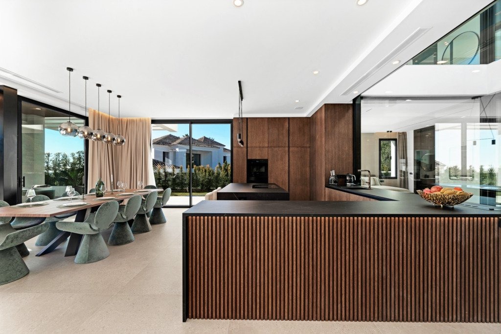 Open kitchen and dining area