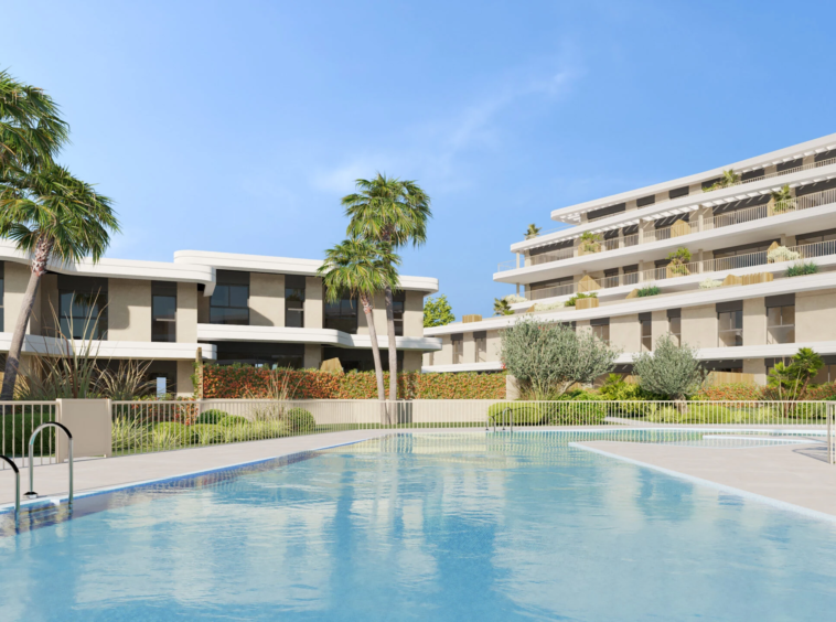 Communal swimming pool and landscaped residence