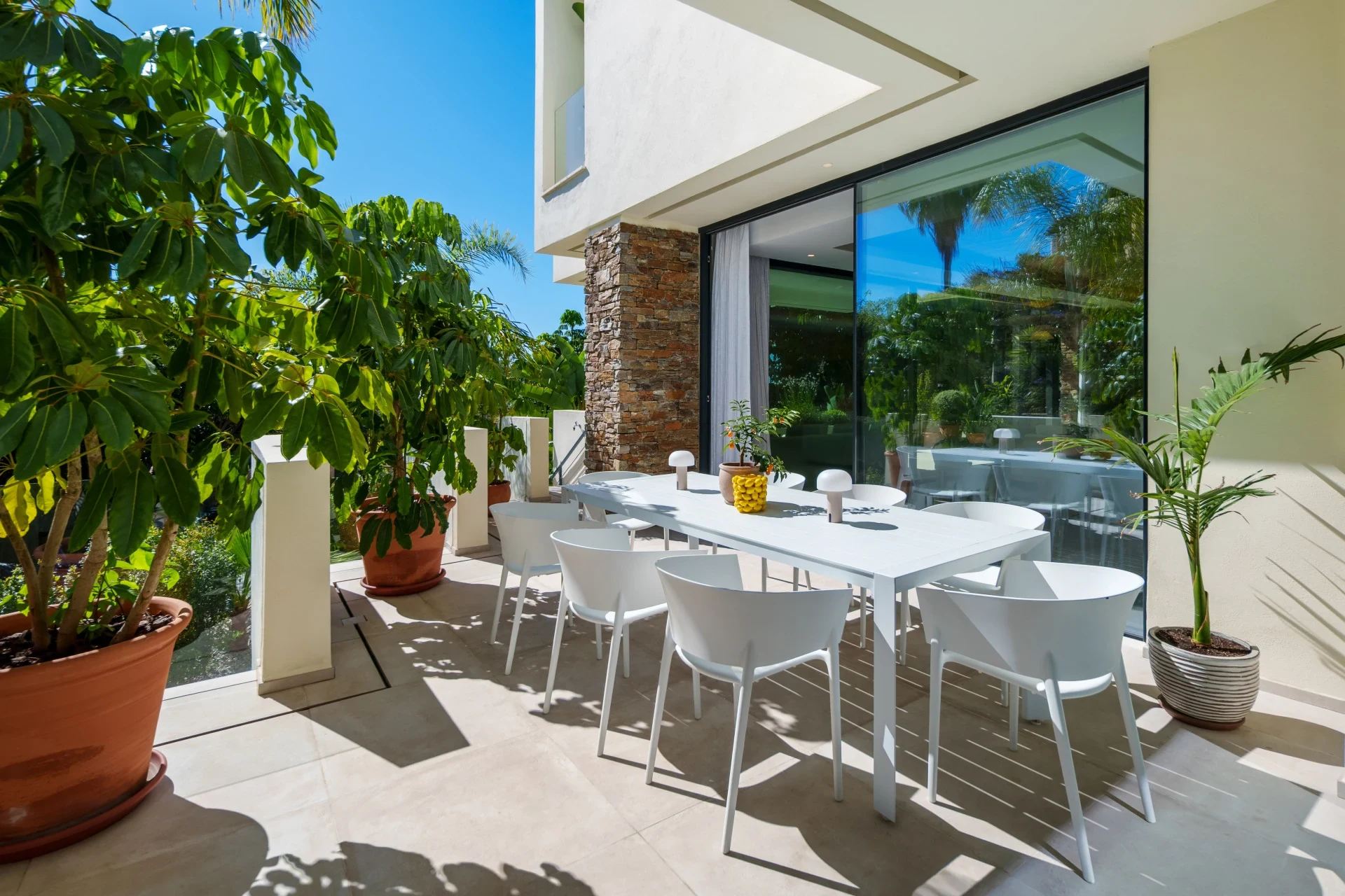 Outdoor dining terrace