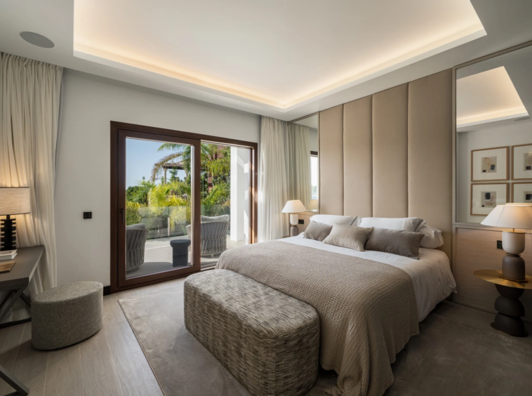 Guest suite overlooking the garden