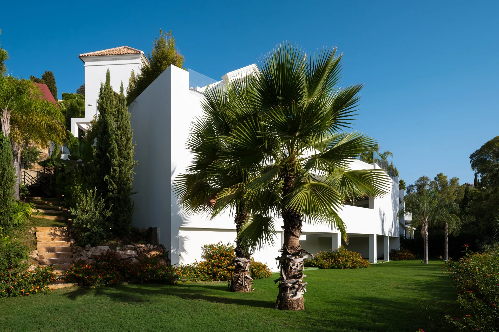 Landscaped garden beside the villa