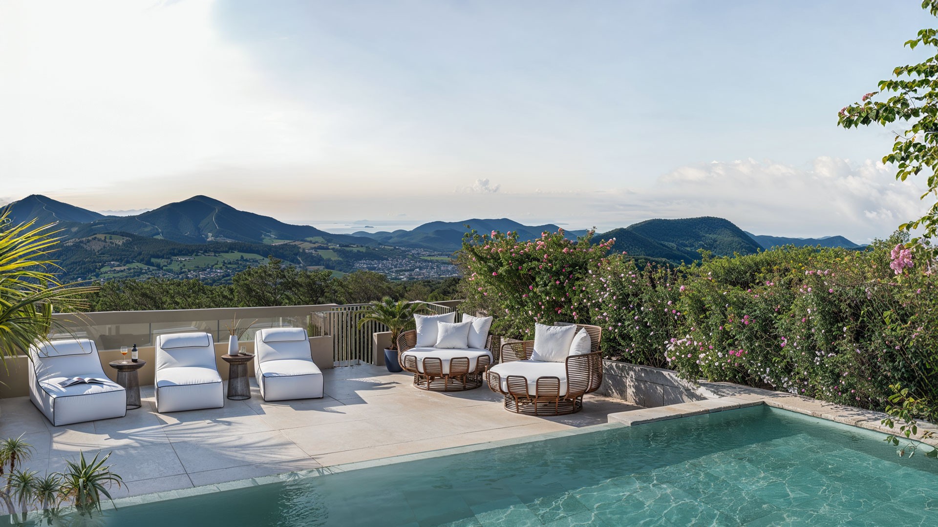 Illustrative private rooftop pool and solarium for a penthouse in Estepona