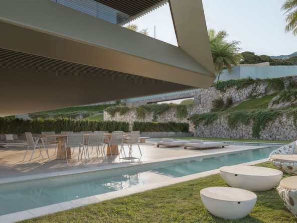 Illustrative private garden and pool of an apartment in Estepona