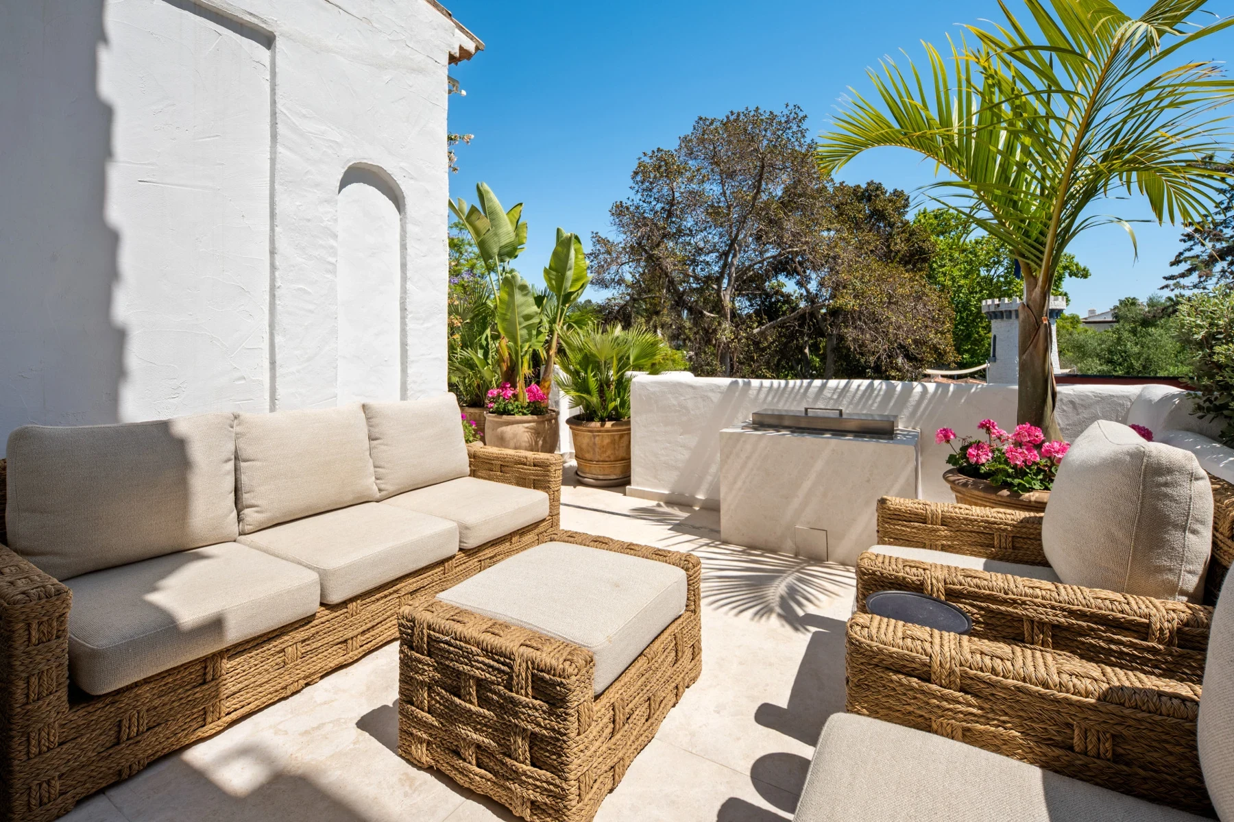 Private terrace with outdoor seating on Marbella’s Golden Mile