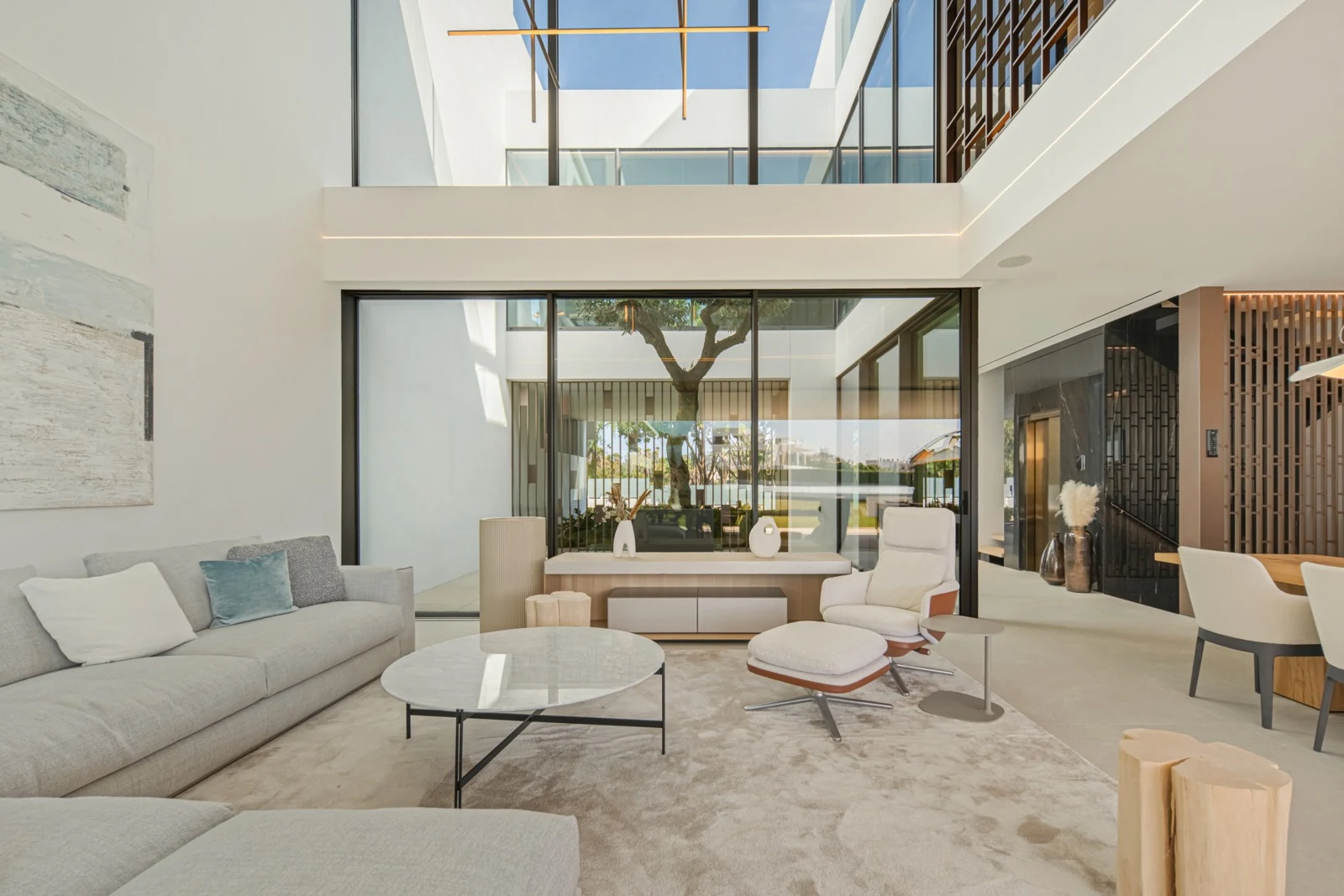 Bright living area around the internal courtyard