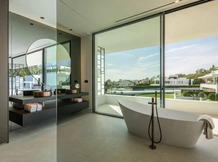 Freestanding bath overlooking the Golden Mile