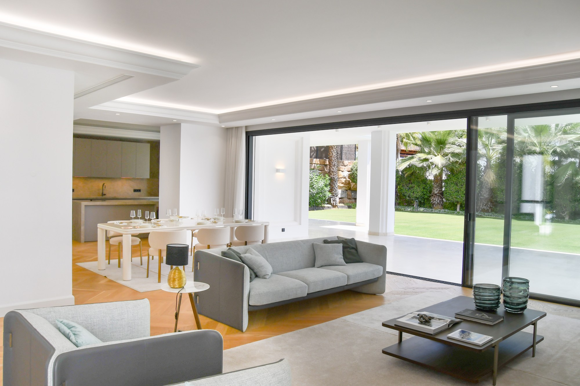 golden mile villa living room