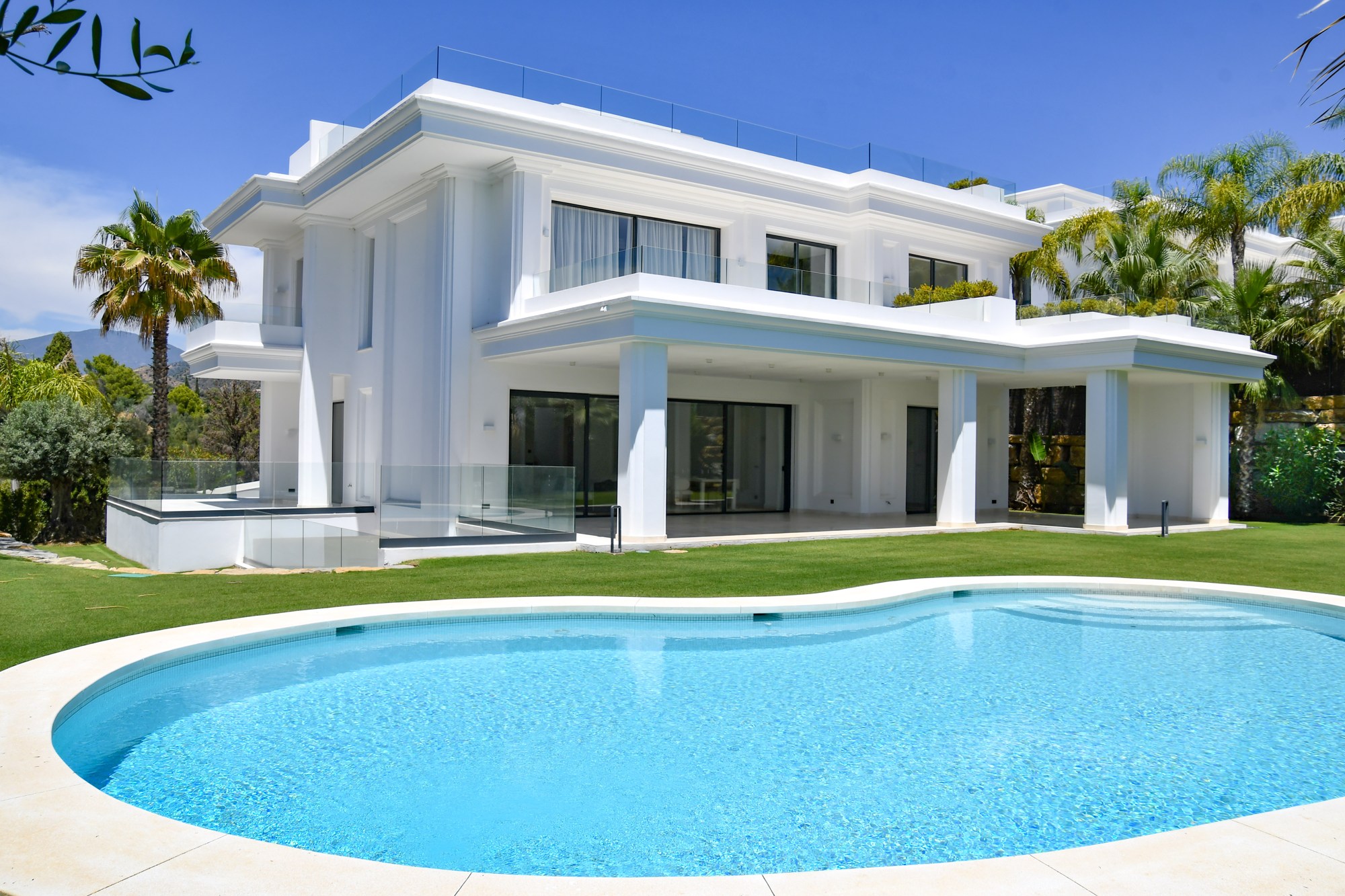 golden mile villa private pool