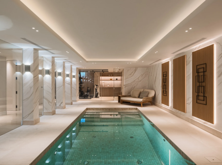 Indoor swimming pool and spa lounge