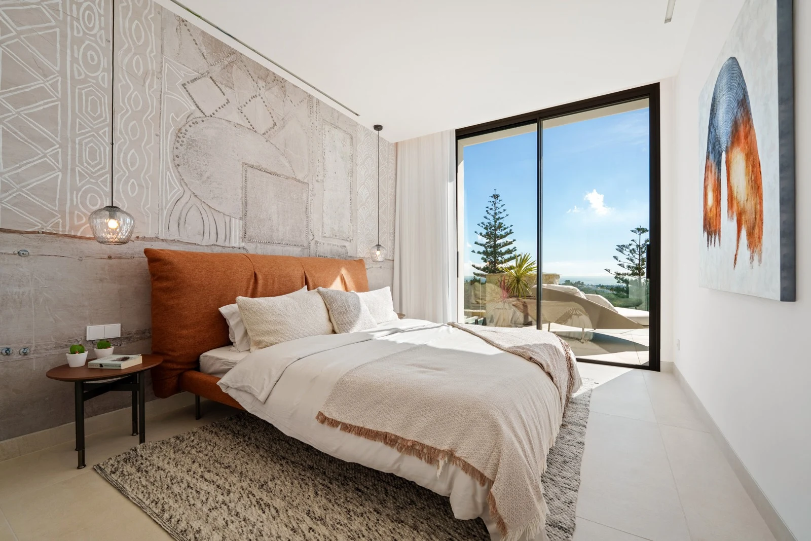 Guest bedroom with access to an outdoor terrace