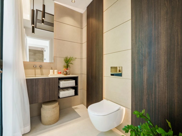 Guest bathroom with stone finishes