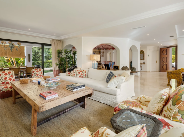 Light-filled living room overlooking the garden