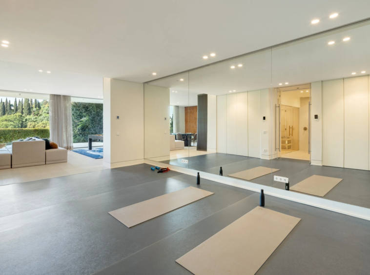 Private gym adjoining the spa area