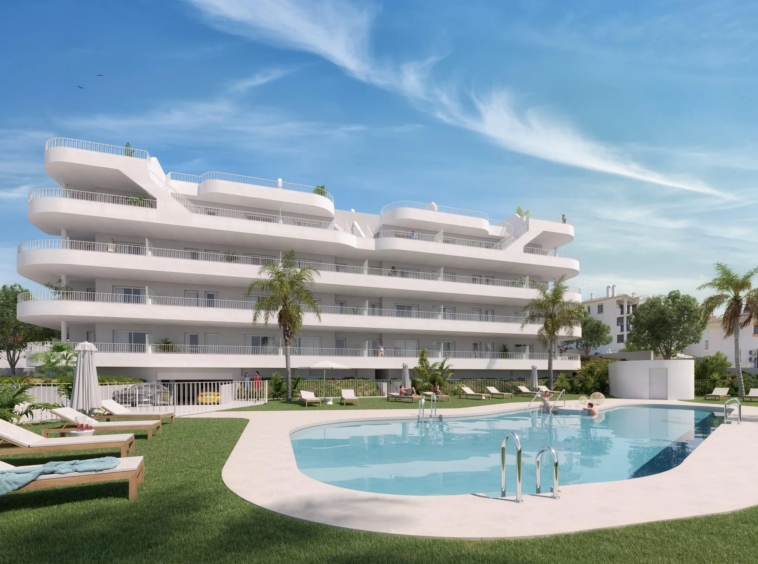 Communal pool and apartments in Los Pacos — illustration