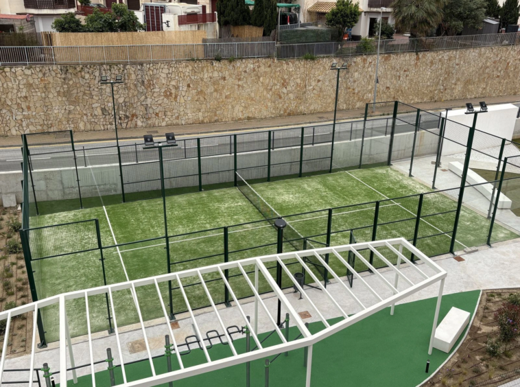 Communal padel court