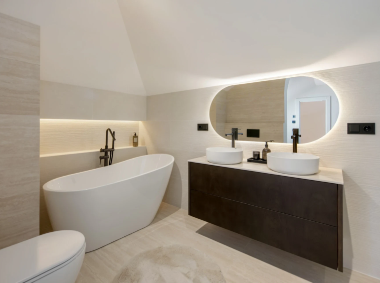 Bathroom with freestanding bath