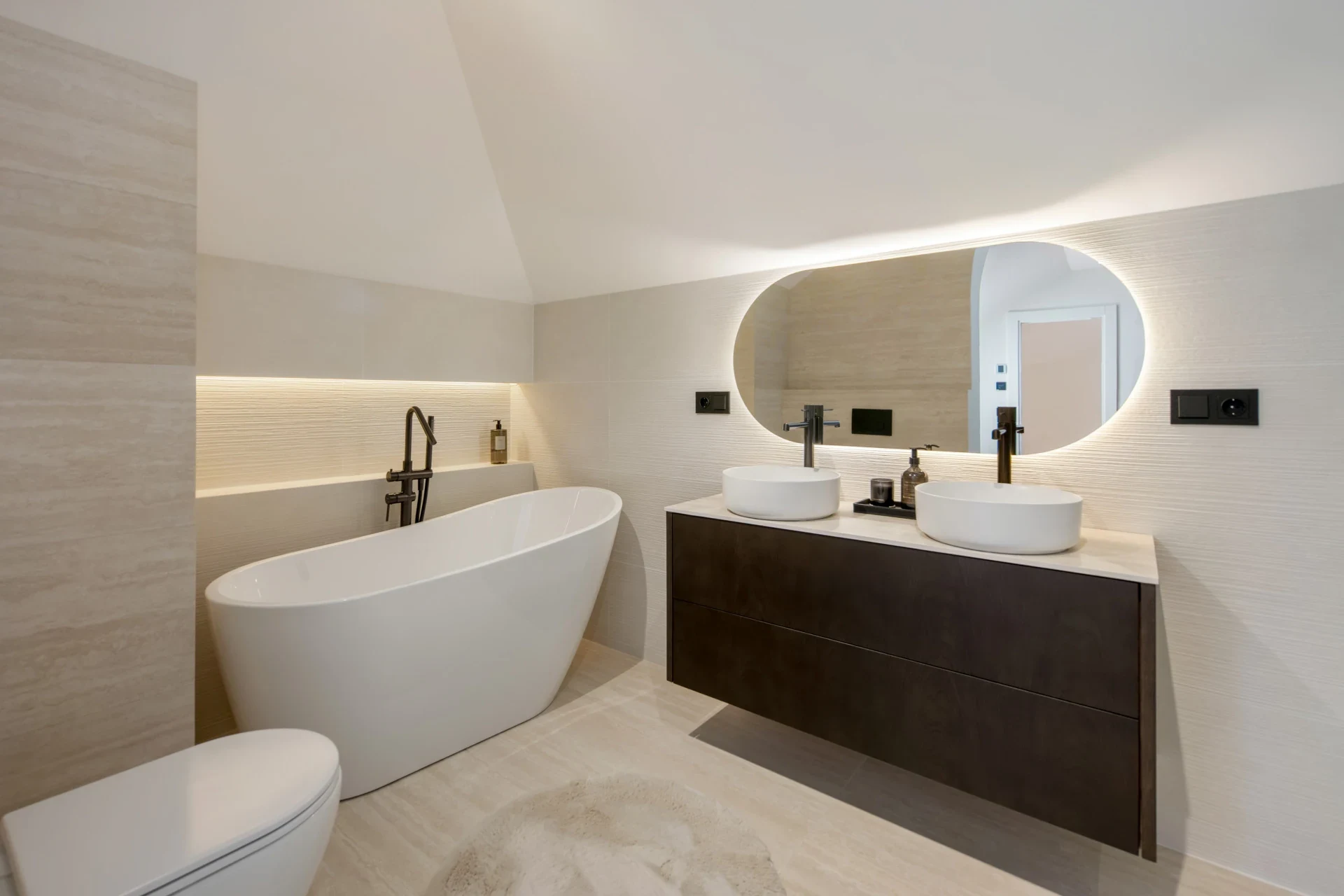 Bathroom with freestanding bath