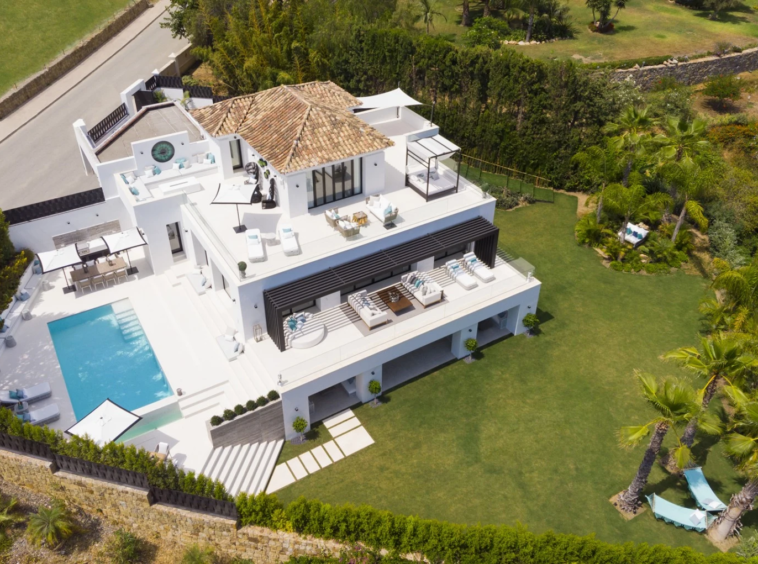 Elevated view of the villa, garden and private pool
