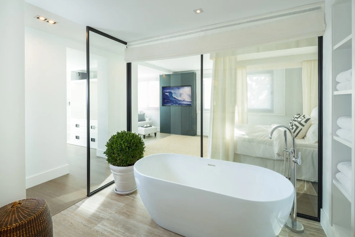 En-suite bathroom with freestanding bathtub