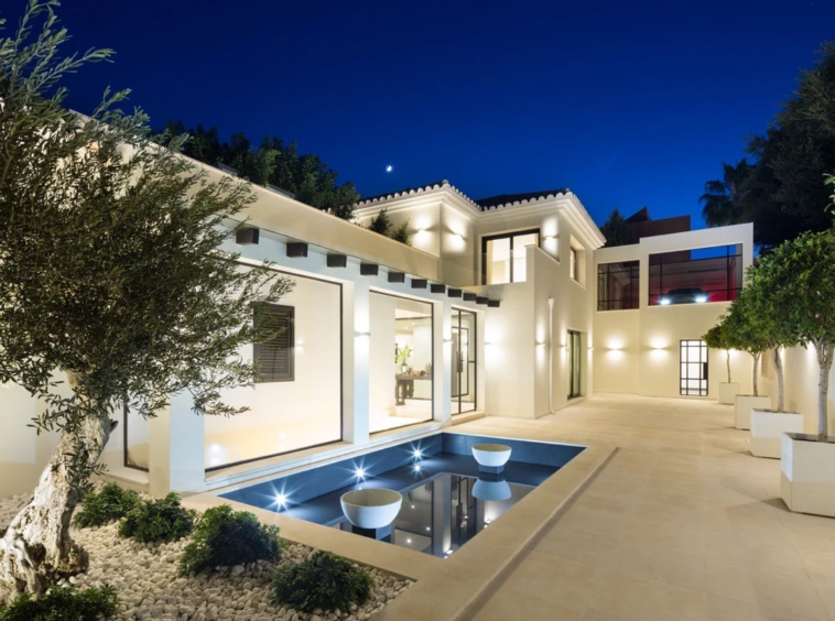 Villa courtyard at night
