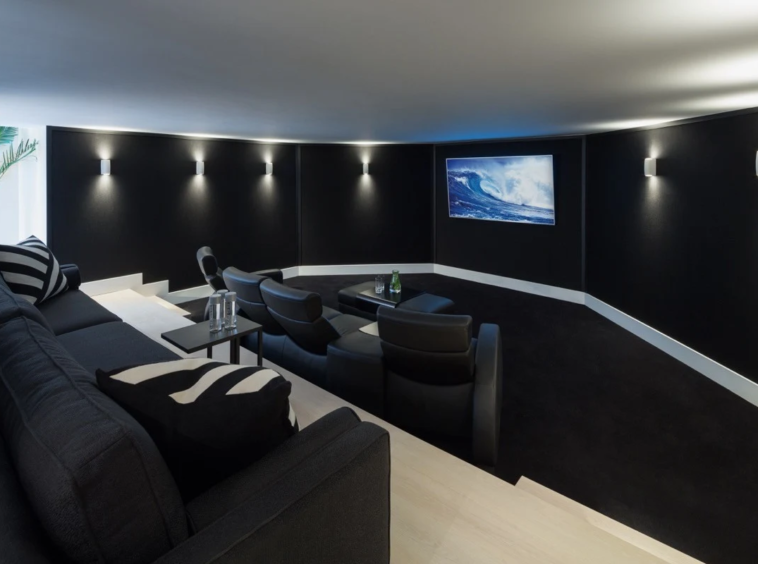 Private home cinema
