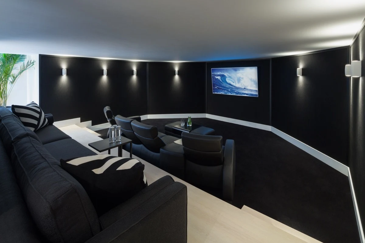 Private home cinema